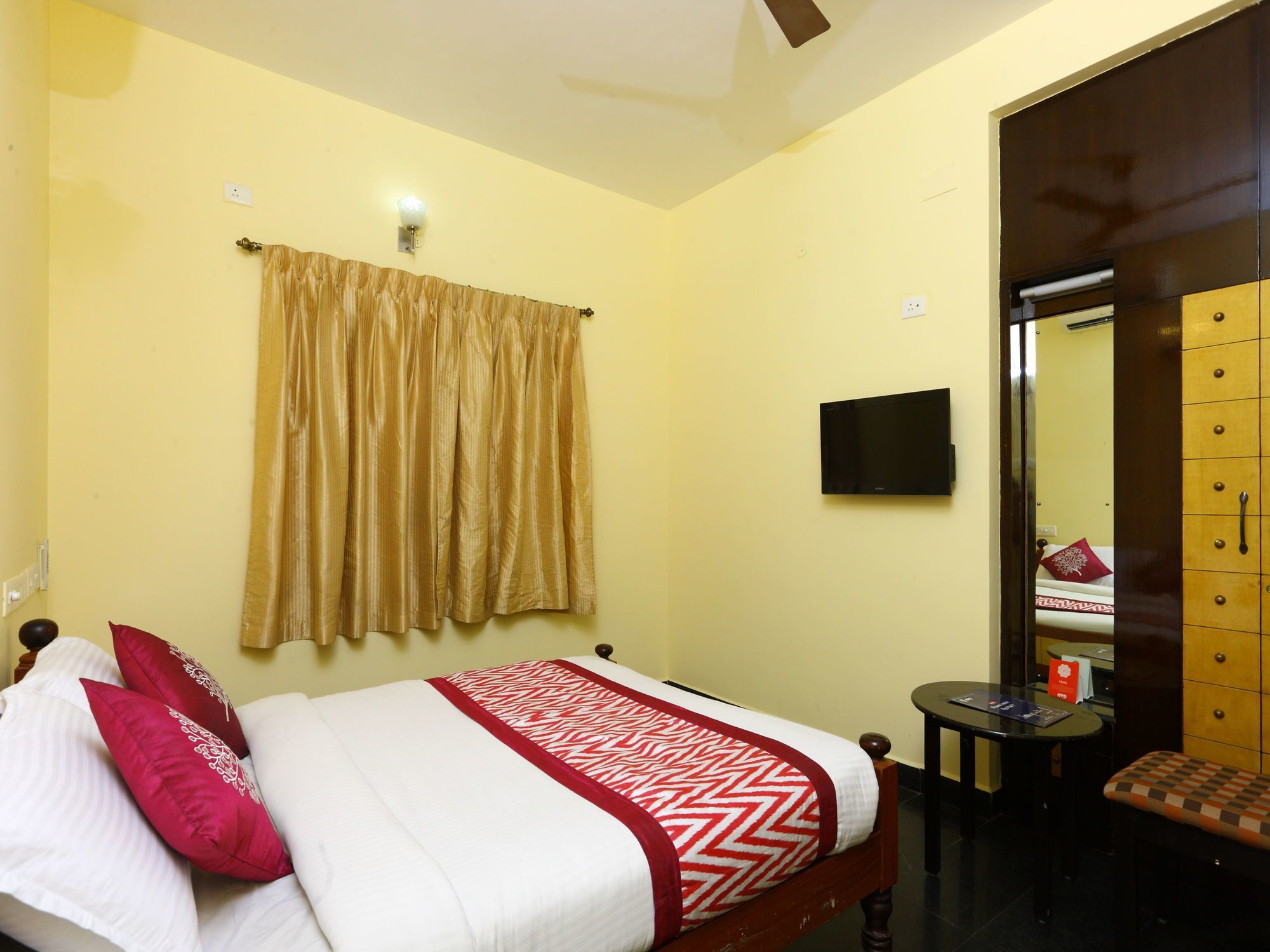 Oyo 10630 Hotel Nano Turf Madurai Eksteriør billede